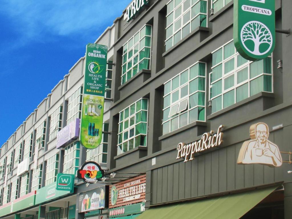 Tropicana Boutique Hotel Muar Exterior foto